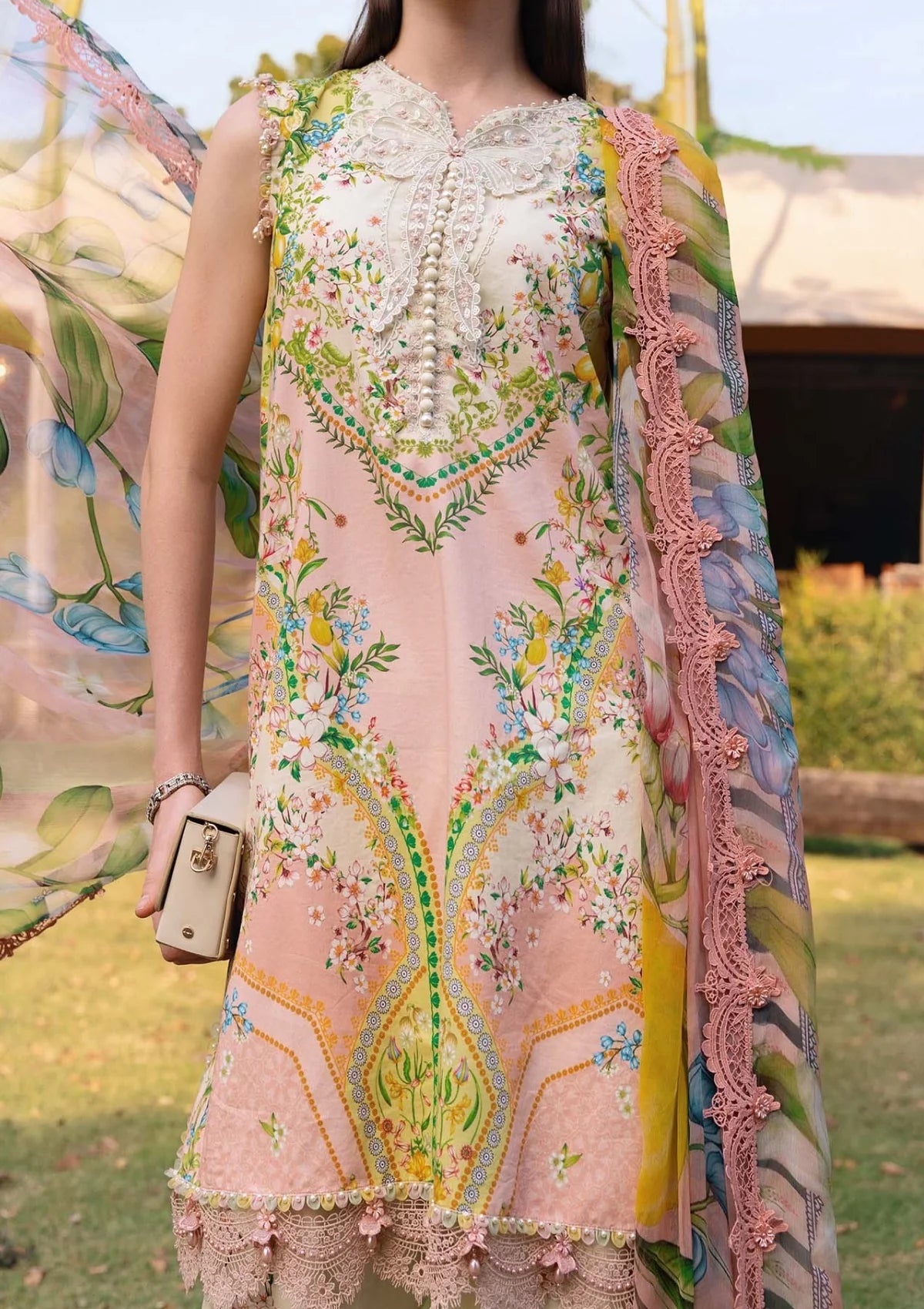 Maria B | Embroidery Lawn With Chiffon Dupatta | 3pec Unstiched