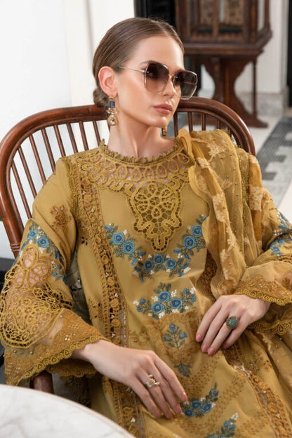Mariab Embroidered Lawn 3 Piece Unstitched Suit