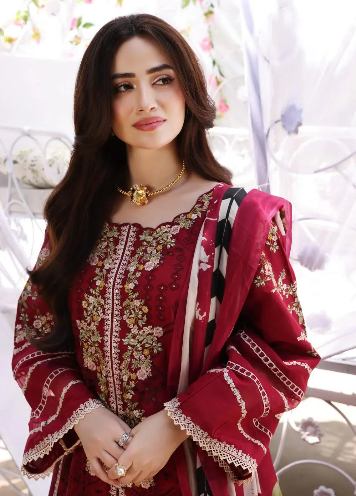 ELAF ROYAL MEHROON CHIKENKARI  |3PC UNSTICHED