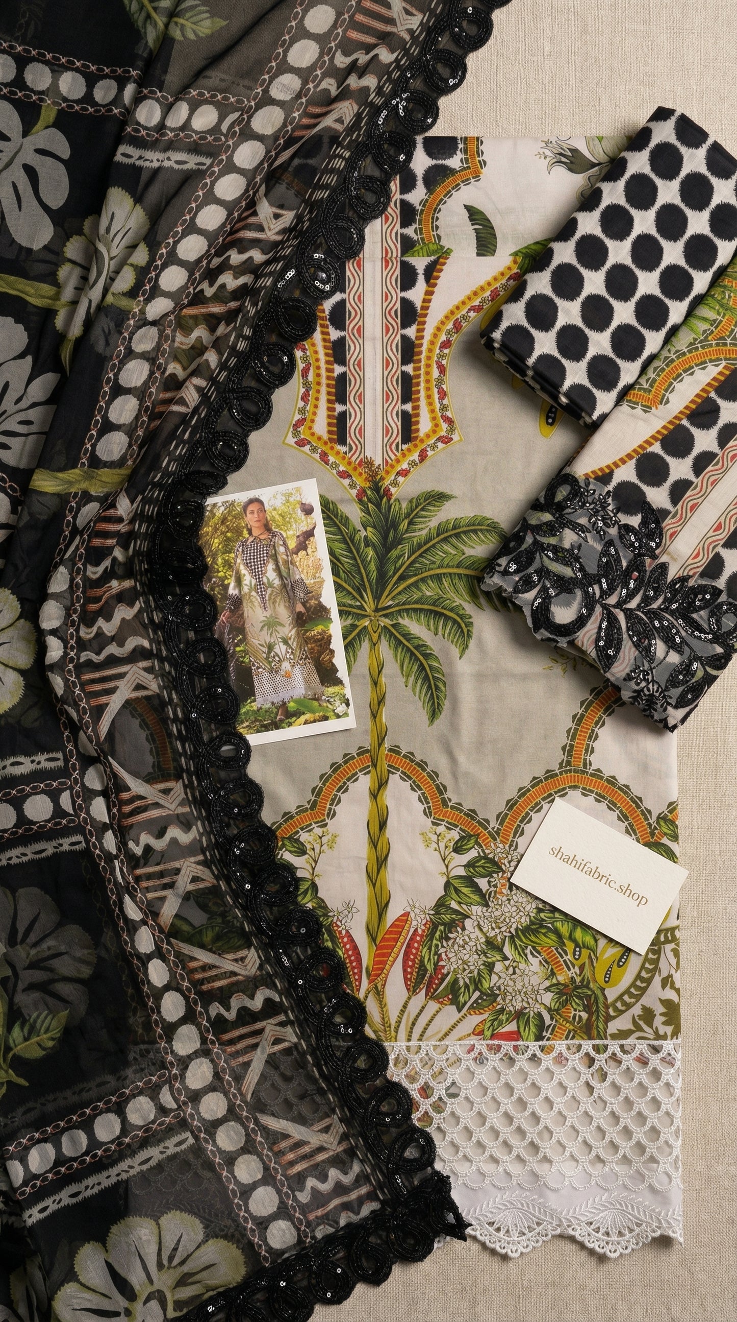 MARIAB BLACK TULIP |PRINTED LAWN WITH CHIFFON BORDER DUPATTA |3PC UNSTICHED